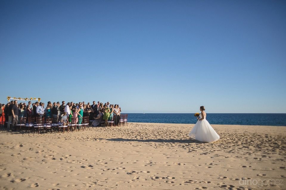 Beach Wedding Ceremony at Sheraton HAcienda del Mar Cabo San Lucas. Wedding Planning Cabo Wedding Services