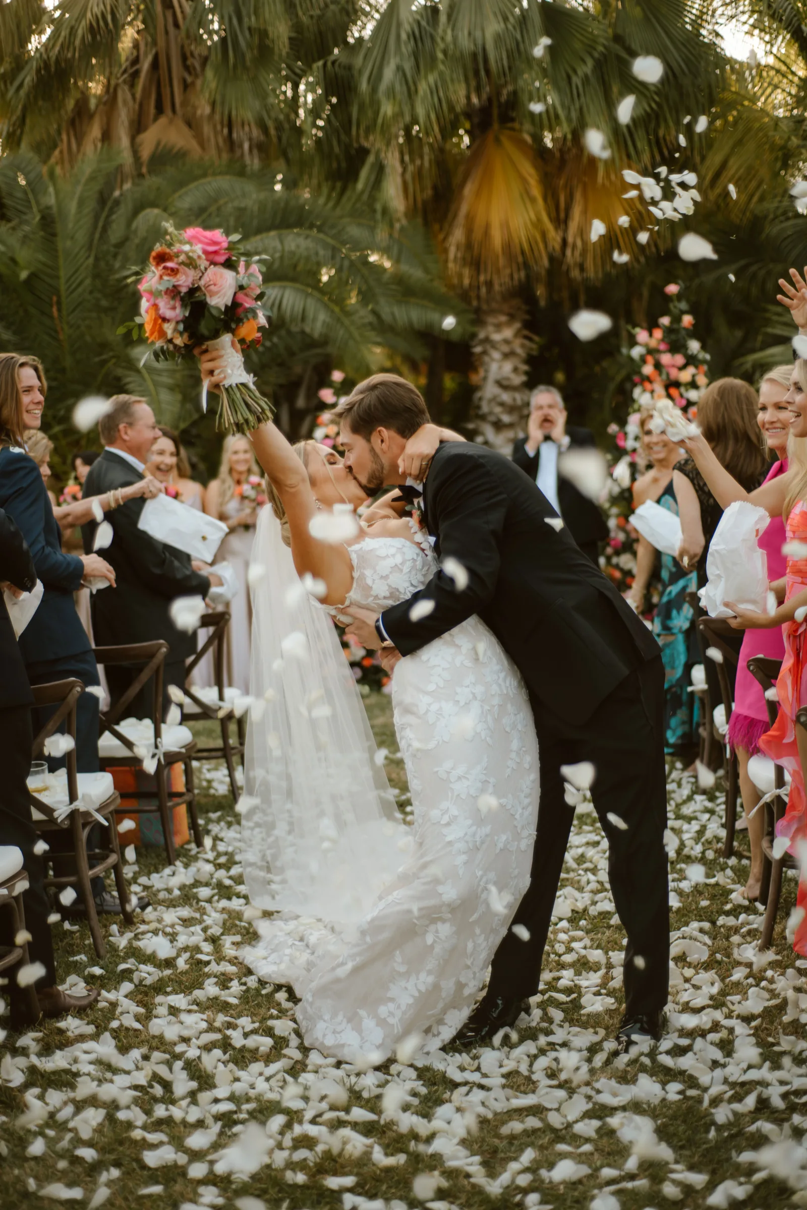 Intimate Cabo wedding dinner that kept the guest list focused