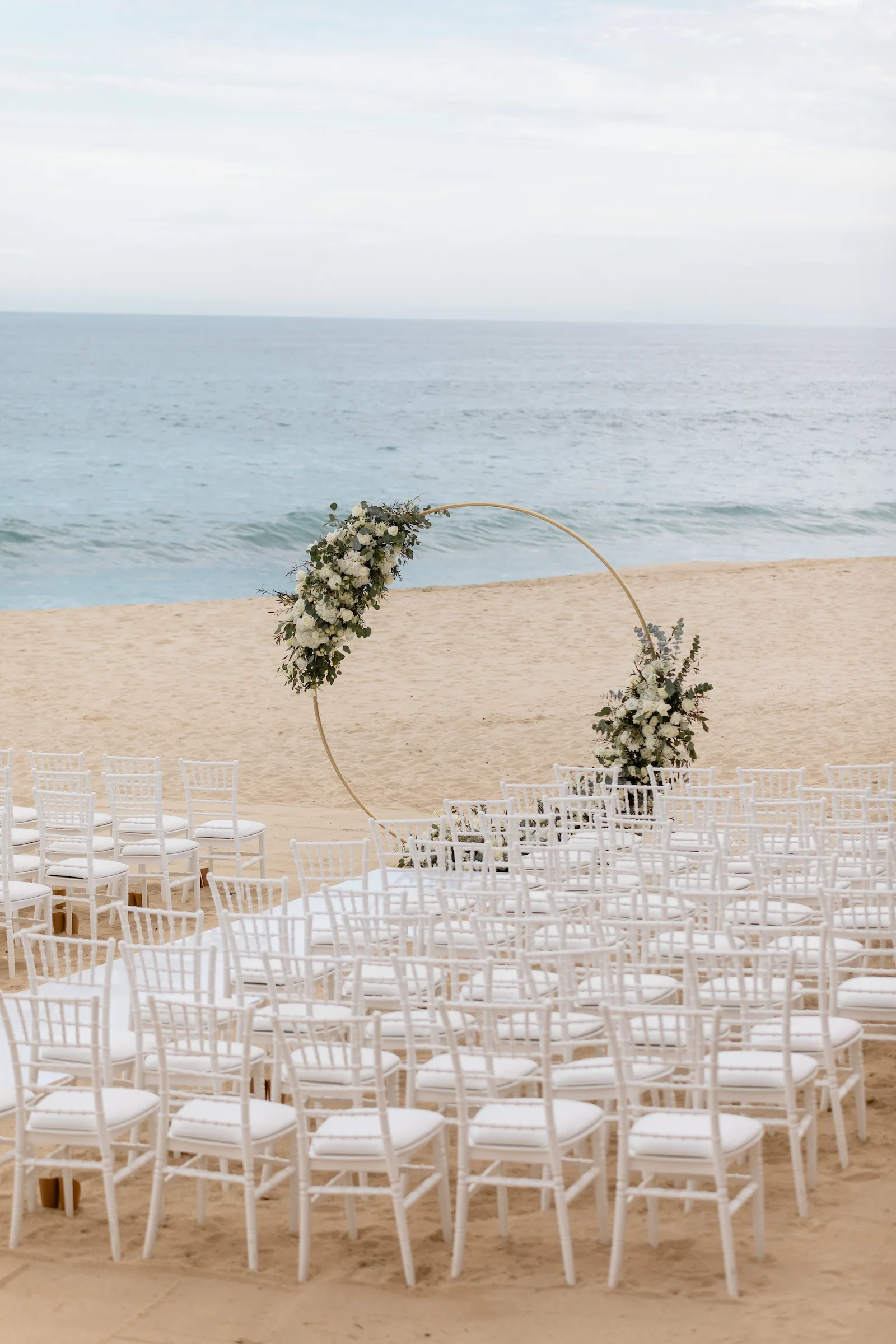 Couple at a destination wedding planned in Los Cabos